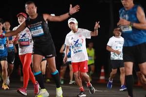 BIB: 320, 15509, 43065, 4777
                            <button type="button" onclick="openModal(21314584)" class="btn btn-primary btn-sm float-right btn-popup" data-toggle="modal" data-target=".modal-high-quality">
                        <i class="fas fa-shopping-cart"></i> Add to Cart
                    </button>
                                            <button type="button" onclick="isThisMe(21314584, true)" class="btn btn-success btn-sm float-right btn-popup btn-isme hidden" data-toggle="tooltip" data-placement="bottom" title="นี่คือรูปของคุณใช่ไหม คลิกที่นี่เพื่อเอาเข้าอัลบั้ม">
                        <i class="fas fa-plus"></i> Add to album
                    </button>
                    <button type="button" onclick="isThisMe(21314584, false)" class="btn btn-warning btn-sm float-right btn-popup btn-isnotme hidden">
                        <i class="fas fa-ban"></i> Remove from album
                    </button>